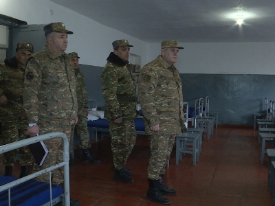Начальник Генштаба ВС Армении побывал в воинских частях
