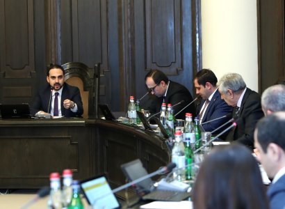 В Правительстве Армении состоялось очередное заседание комендатуры