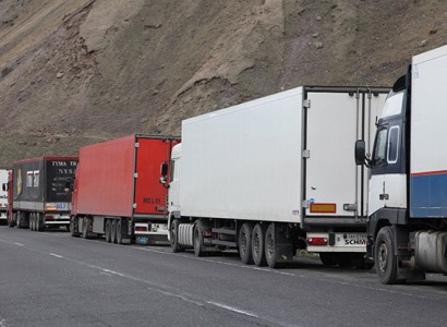 Մառնեուլիի մոտակայքում բեռնատարները կախտահանվեն եւ առանց կանգառի, կշարունակեն իրենց ընթացքը. հայտարարություն
