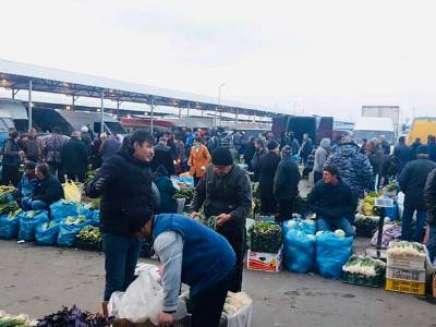 Բավակա՛ն է գետնից ու փողոցից ուտելիք գնենք. փաստաբանը՝ «Մեյմանդարի» շուկայի մասին (ֆոտո)