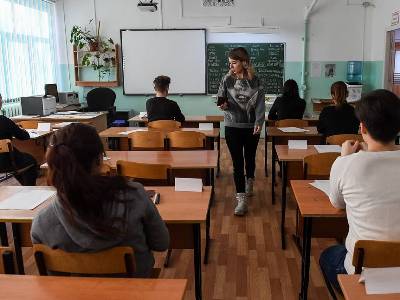 Կորոնավիրուսի պատճառով պետական միասնական քննությունների ժամկետը հետաձգվել է. ՌԴ լուսավորության նախարարություն
