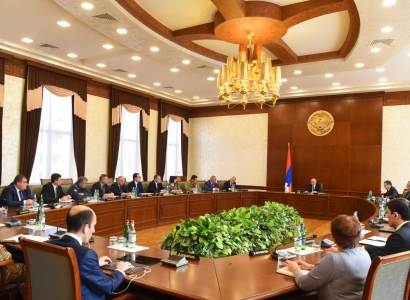 Artsakh president chairs meeting on coronavirus prevention