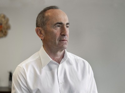 Robert Kocharyan addresses people of Nagorno-Karabakh Republic