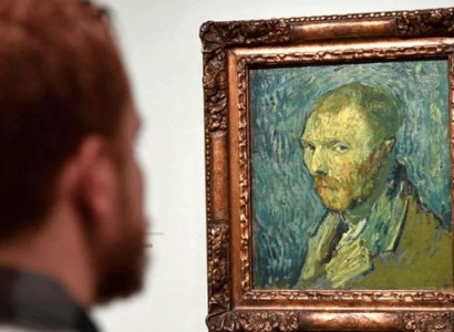 Van Gogh's painting stolen from Dutch museum