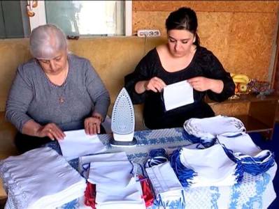 В Сочи семья Барсегян развернула производство медицинских масок
