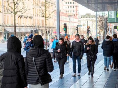 The Guardian: Sweden developing law to allow it to take "extraordinary steps" to combat COVID-19