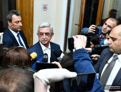 Newspaper: What did Armenia ex-President Sargsyan say at parliament April 2016 war inquiry committee?