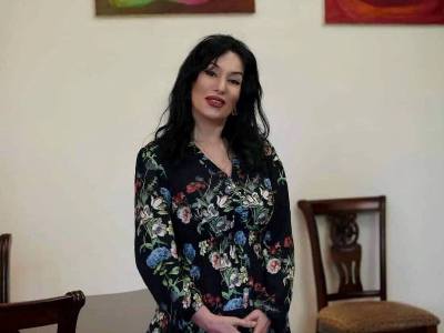 Երբ շակալին պատվաստված մալամուտին կերակրում են փիսիկի Whiskas-ով. Նաիրա Զոհրաբյան