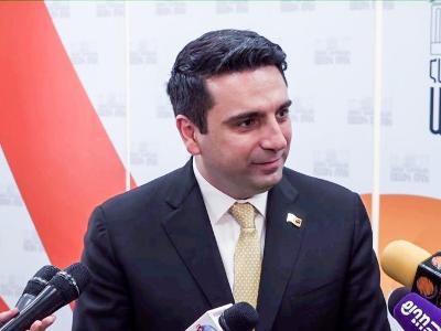 Հաճախ եմ հանդիպում Արման Սարգսյանի հետ, ընկերներ ենք, բա մեր թիմի անդամն է. Ալեն Սիմոնյանը՝ ոստիկանապետի մասին Tert.am