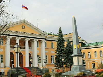 Որեւէ քաղաքացի չի կարող Հայաստան մեկնել՝ խախտելով ցուցակների հերթականությունը. ՌԴ-ում ՀՀ դեսպանություն