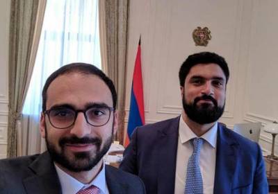 «Հրապարակ». Փաշինյանը զայրացել է ու հրահանգել՝ կնքել Սիսեռյանի դռները. Նա էլ էլ դիմում է գրել. Պատճառը դռան շրխկոցն է