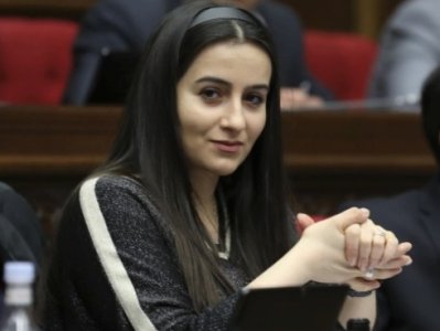 Եվ մի' ասեք, թե գնահատականի համար չպետք է սովորել, այլ գիտելիքի ու դրա պահանջի. ԼՀԿ պատգամավոր