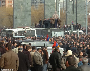 «Ժողովուրդ». Մարտի 1-ի դեպքերի ժամանակ տուժածներից ովքեր են աջակցություն ստացել