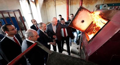Armenia PM visits boiler house of newly built district of Stepanakert