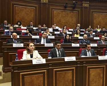 «Իմ քայլից» 10 պատգամավոր չի միացել Լանզարոտի աղմկահարույց կոնվենցիայի վավերացմանը. Հայտնի են անունները