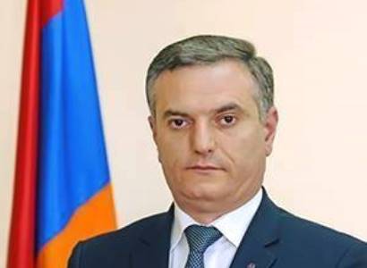 Զավեշտն ու գլխավոր հարցն այն է, թե ո՞վ է խոսում բանակի ու զինծառայության մասին․ Արտակ Զաքարյան