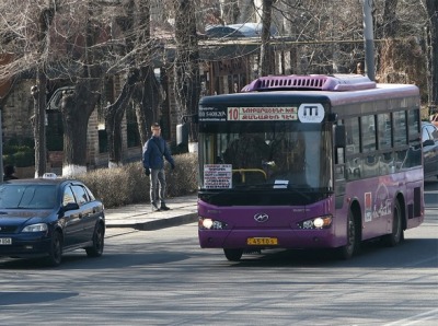 Armenia public transport resumes operations