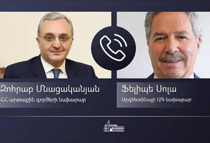 Armenia FM has telephone conversation with Argentina colleague