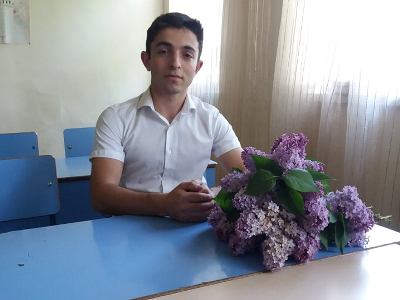Չինչինի միակ շրջանավարտ Դավիթը