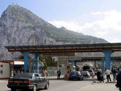 Մեղրիի սահմանային անցակետի ծանրաբեռնվածությունը որոշ չափով կթեթեւացվի