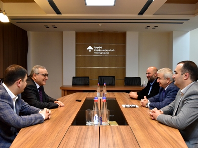 Արցախի ԱԺ նախագահը շարունակում է քաղաքական ուժերի և ընտրություններին մասնակցած նախագահի թեկնածուների հետ հանդիպումները