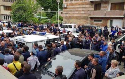«Ժողովուրդ». Մերժված ուժերի ռեվանշի փո՞րձ, թե՞ սյունեցիների բարկության դրսեւորում․ Կապանի դեպքերի հետքերով