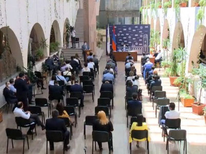 Ծիծաղեցնե՞լ եք տալիս, թե՞ ուղղորդված եք ինչ-որ մեկի կողմից. ավագանու ԲՀԿ-ական անդամ