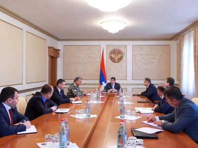 Karabakh President convenes consultation to organize upcoming harvest without losses