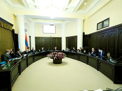 Ադրբեջանից  բռնագաղթած եւս 185 ընտանիքների բնակարանի հարցը լուծվեց. Կառավարության նոր որոշումը