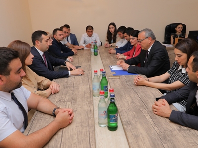 ԱԺ նախագահը հանդիպել է «Քաղաքացիական միացյալ դաշինք» կուսակցության ղեկավար կազմի և անդամների հետ