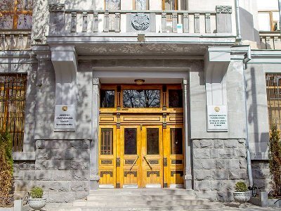 Պաշտոնեական կեղծիքներ եւ հափշտակություն ԳԱԱ «Գ.Ս.Դավթյանի անվան հիդրոպոնիկայի պրոբլեմների ինստիտուտ» ՊՈԱԿ-ում
