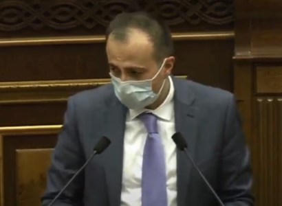 Armenia health minister on quarantine, wearing face masks and keeping hands clean