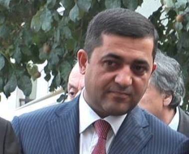 Ուզում ե՞ք սփյուռքի ոտը կտրել Հայաստանից. Ռուսլան Բաղդասարյան