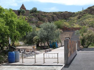 Խոր Վիրապ տանող ճեմուղին բարեկարգվում է (ֆոտո)