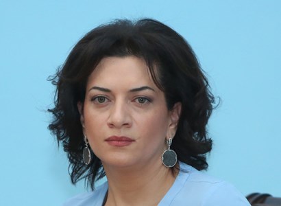 Մարդիկ, որոնք առաջ ինչ էին անում ինձ տեսնելիս, հիմա շրջվում են. Աննա Հակոբյան