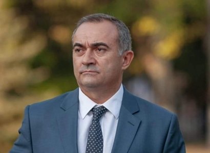Ծաղրեմ, հայհոյեմ, բռնեմ, ասֆալտով տամ, պոռտը տեղը դնեմ, «աբառոտկա ֆռռամ». խառն ենք, խառը. Թեւան Պողոսյան