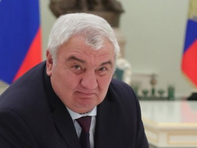 Խաչատուրովը հանդիսանալով մեծ վաստակ ունեցող գեներալ՝ այդ հանձնաժողովում գնա ո՞ւմ հարցերին պատասխանի. փաստաբան