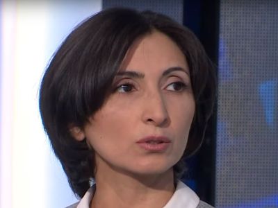 Ցավում եմ, որ մեր հասարակության որակը սրընթաց գահավիժում է, եւ դրան նպաստում է երկրի թիվ մեկ դեմքը. Զառա Հովհաննիսյան