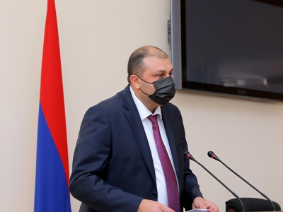 Արցախի ԱԺ խմբակցությունները հանդիպել են գլխավոր դատախազի թեկնածուին