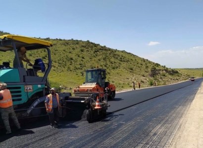 Հանրապետության տարբեր մարզերում ընթանում են ինտենսիվ ճանապարհաշինական աշխատանքներ