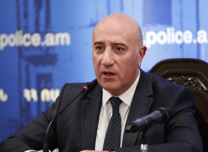 Արման Սարգսյանը պաշտոնից հեռանալուց առաջ ինքն իրեն պարգեւատրել է զենքով. Newspress.am