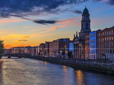 Ireland politicians urge to demolish Columbus' statue