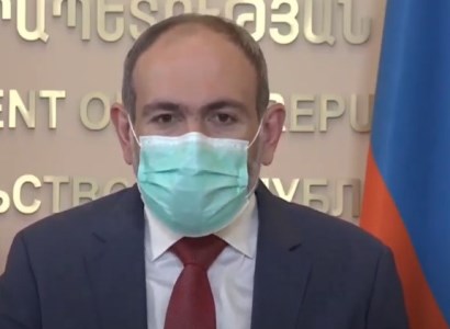 Կամ դիմակ ենք կրելու, կամ վիրուսը հաղթահարելու ենք հետեւյալ կերպ. ով պիտի մահանար՝ մահանա. Փաշինյան
