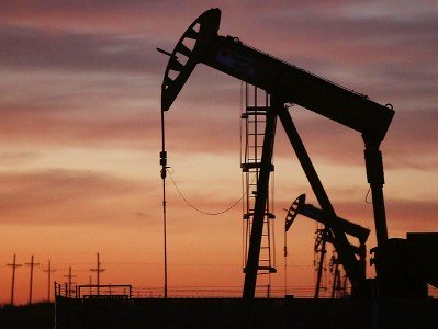 World oil prices going down