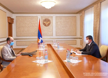 Artsakh President receives Human Rights Defender