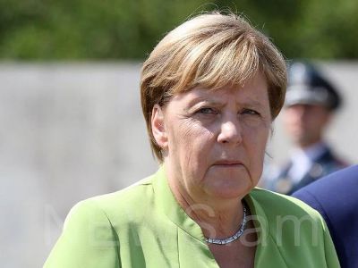 Меркель заявила о необходимости конструктивного диалога с Россией, несмотря на «методы дестабилизации» РФ