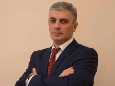 «Իրավունք». Մոռացված նախկինը՝ Նիկոլի իշխանության «լավագույն նորն է»