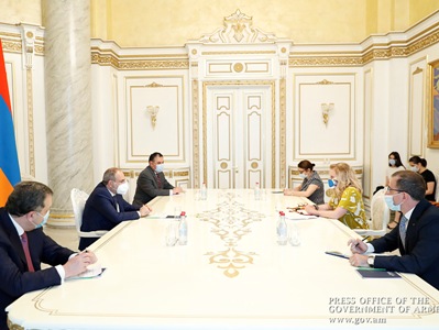 Armenia PM receives outgoing Head of Council of Europe Office in Yerevan