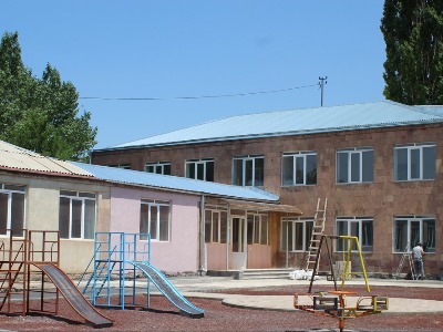 Աշնանը Եղվարդ համայնքում շահագործման կհանձնվի միանգամից 2 հիմնանորոգված մանկապարտեզ