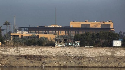 СМИ: Системы ПВО перехватили ракету, нацелившуюся на посольство США в Ираке